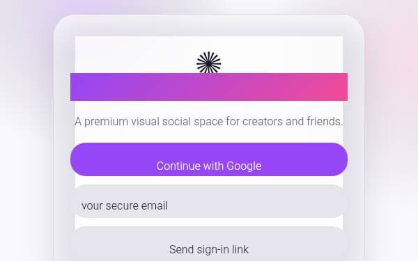 Screenshot of Pixelgram Social